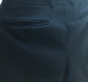 スーツ後ろポケット/お尻のサイズ/パンツ